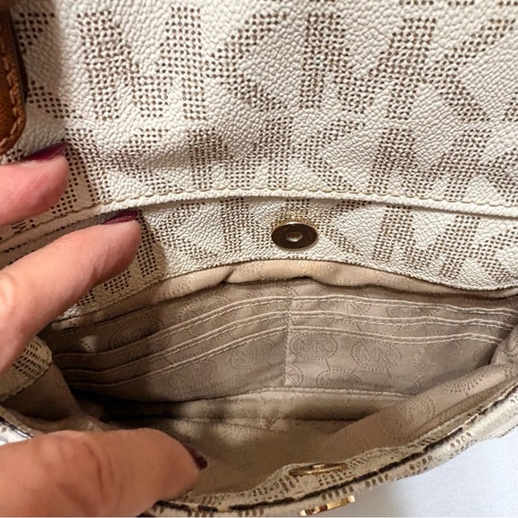 Michael Kors Beige and Tan Signature Tote - Picture 5 of 13